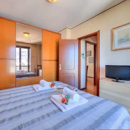 Lauras Cozy Center * Στρέσα