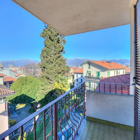 Διαμέρισμα Lauras Cozy Center *